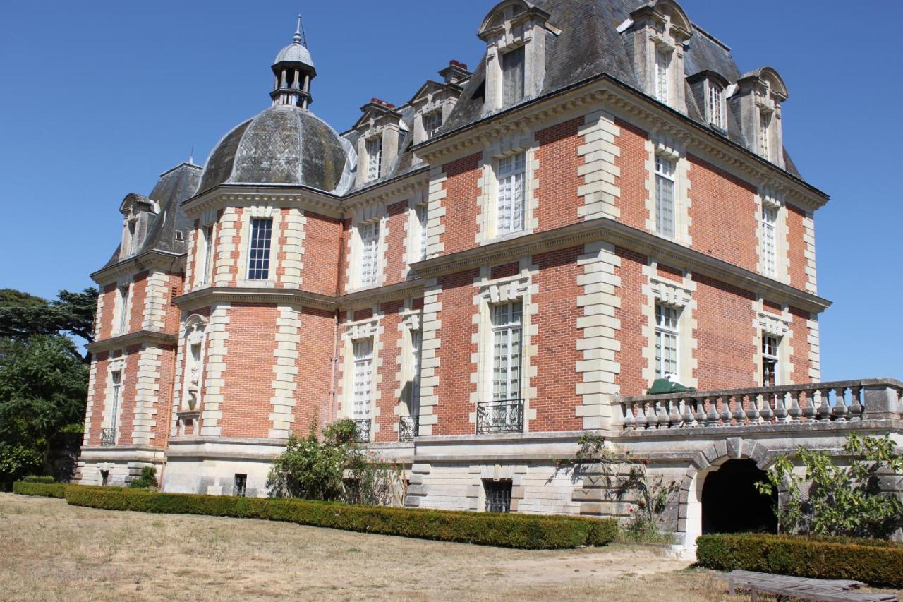 Bed and Breakfast Chateau Du Guerinet D'Orchaise Zewnętrze zdjęcie